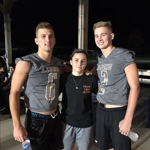 Meet your Posher, Riley